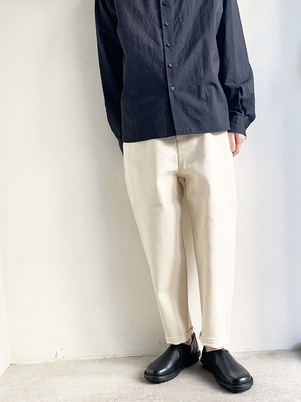 新作ウエア kiji KACHI 燕尾付テーパードデニム キジ パンツ tdh ...