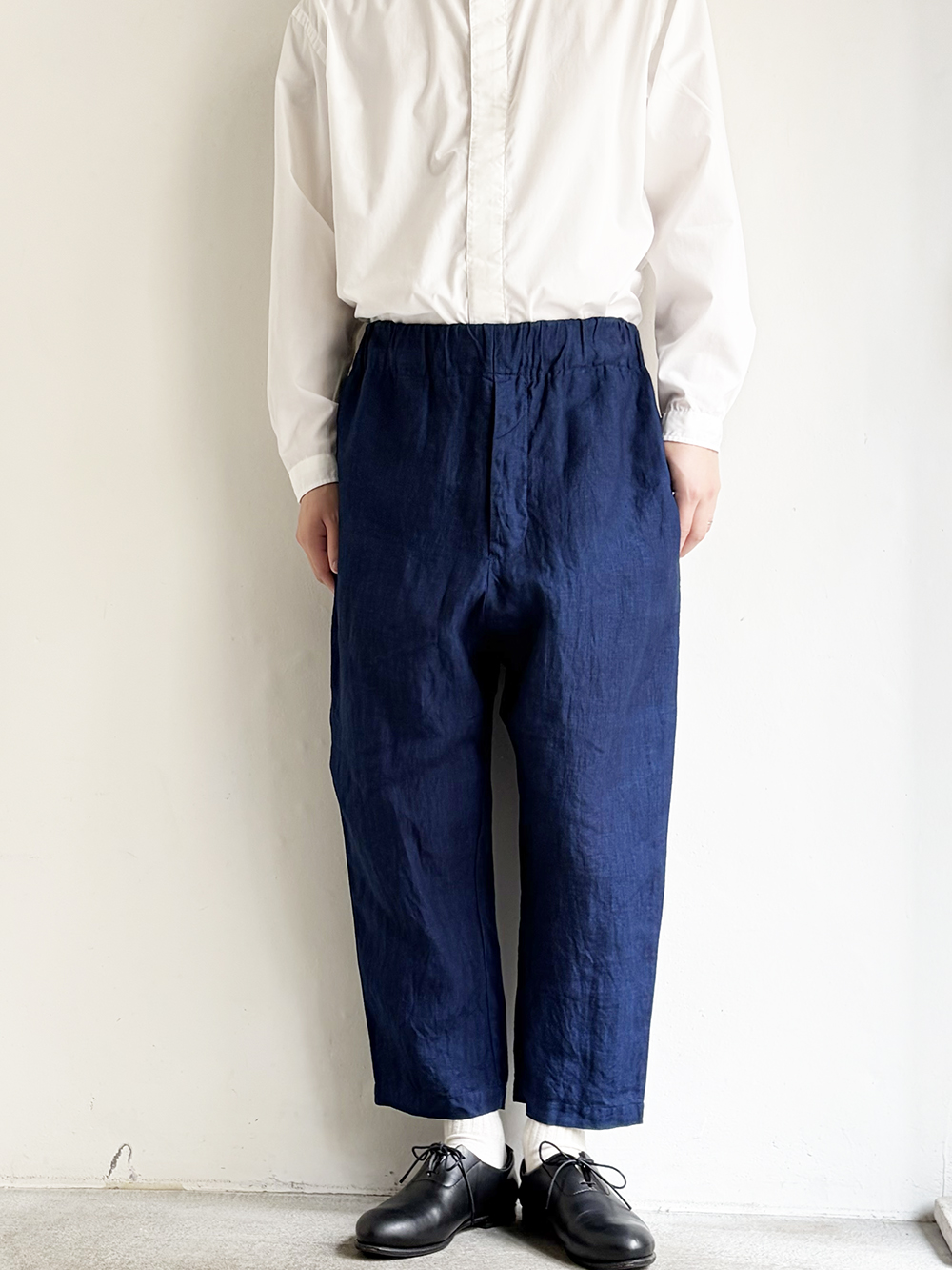 AULICO _ LINEN PANTS / Navy | R1
